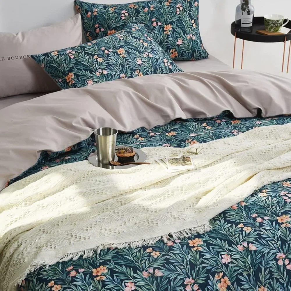 Boho Bliss: Paisley Floral Duvet Cover Set with Pillowcases